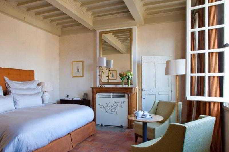 La Maison D'Uzes Relais & Chateaux Exterior foto